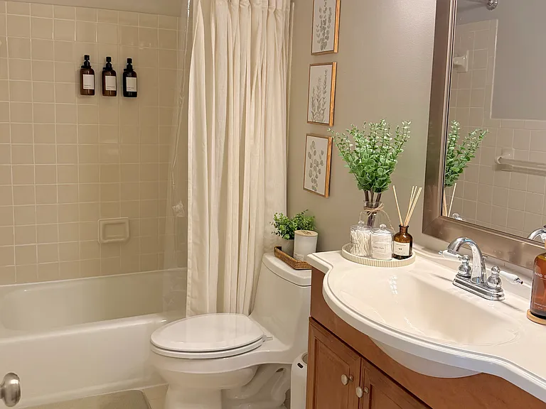 1210 N Taft St #100 — Photo 5