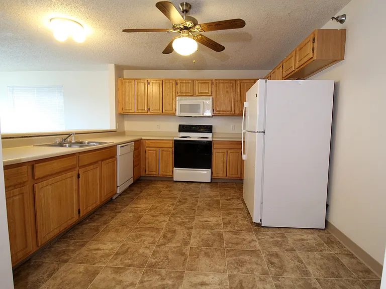 75 Windfield Pkwy — Photo 3