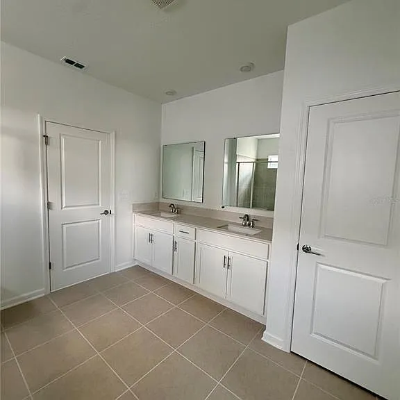 7436 Capstone Dr — Photo 24