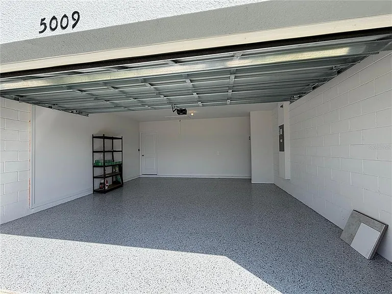 5009 Katrina Dr — Photo 21