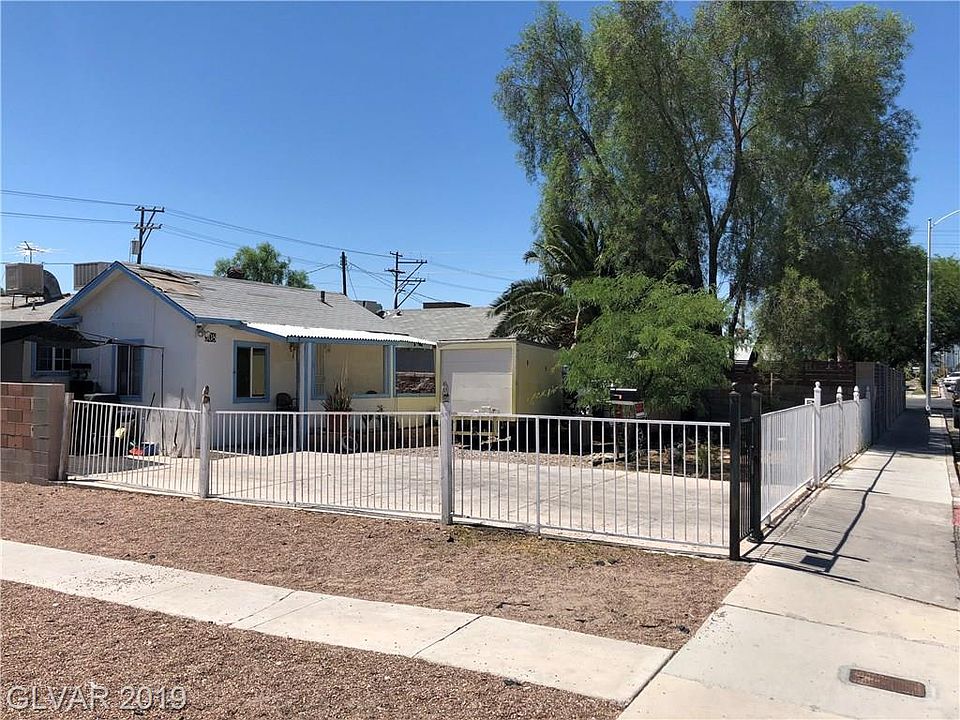 1st image of 308 N 10th St