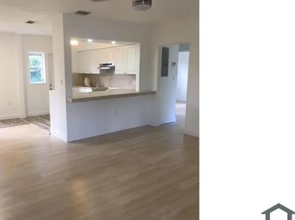 411 NW 106th St, Miami, FL 33150