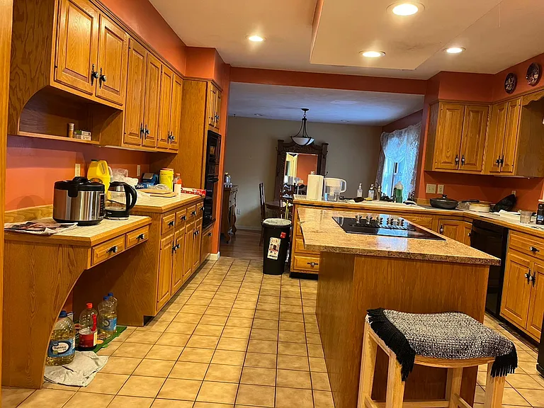 23 Fairway Dr — Photo 7