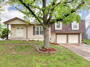 37 Ann Dr, Saint Peters, MO