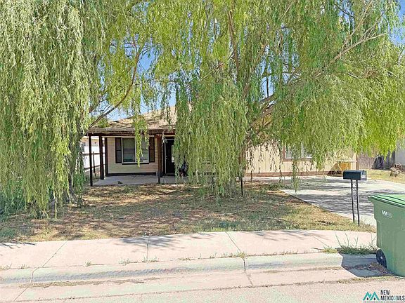 2nd image of 710 W Cottonwood Ave