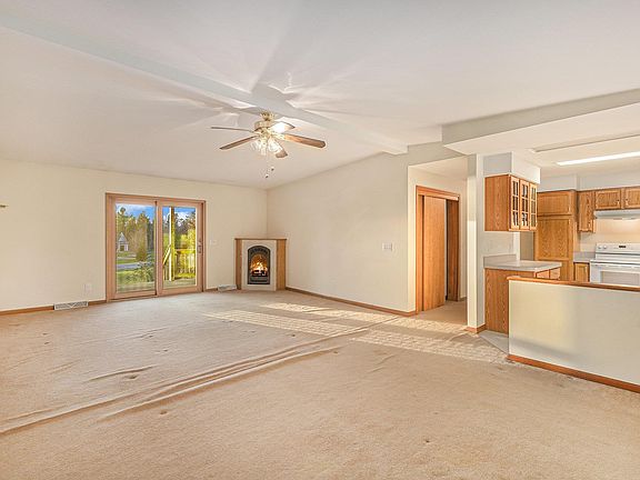 4th image of 8120 Westview Dr