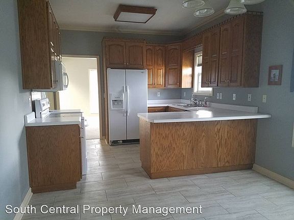 5th image of 250 Evergreen Ct