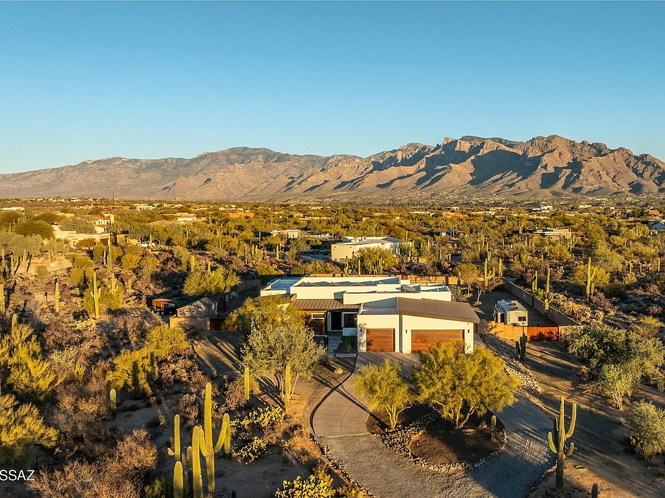1st image of 10120 N Camino Del Fierro