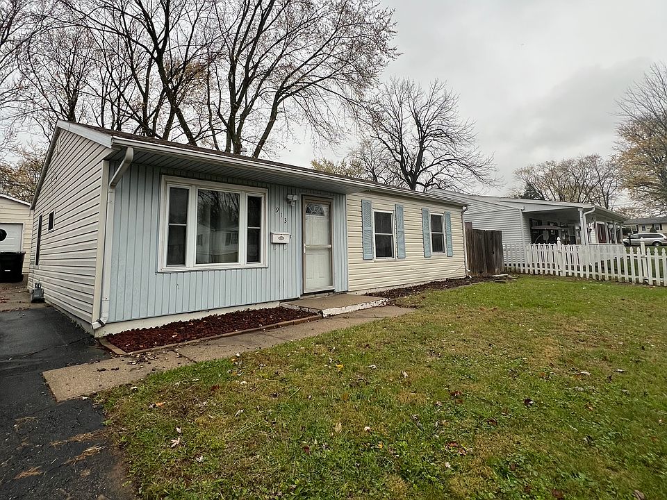1st image of 913 Southmoor Dr