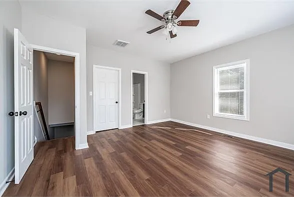 733 Kirkham St — Photo 16