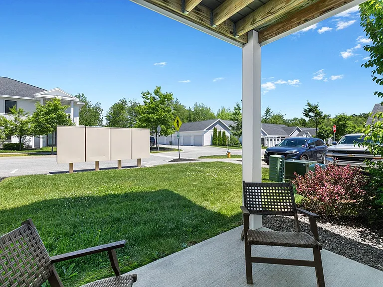 34 Mill Commons Dr #114 — Photo 13