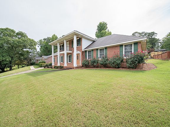 2nd image of 6119 Canterbury Dr