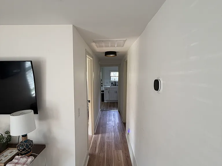 2034 Beech Ave — Photo 8