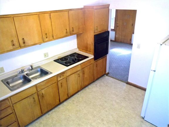 2nd image of 711 N William Ave #73
