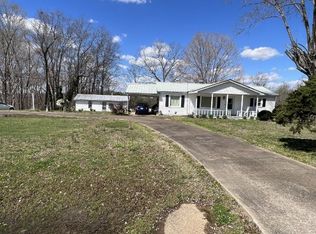 413 Rascaltown Rd, Loretto, TN 38469