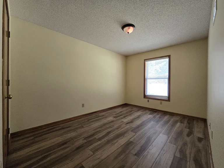 64 Wilson Rd — Photo 11