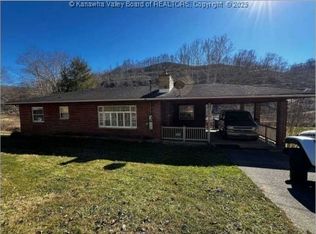 4734 Frame Rd, Elkview, WV 25071