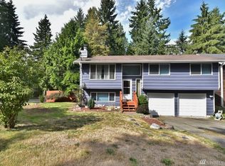 7660 NE Harborview Dr, Poulsbo, WA 98370