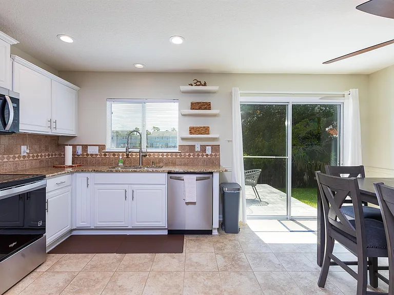 58 Islander Cir — Photo 12