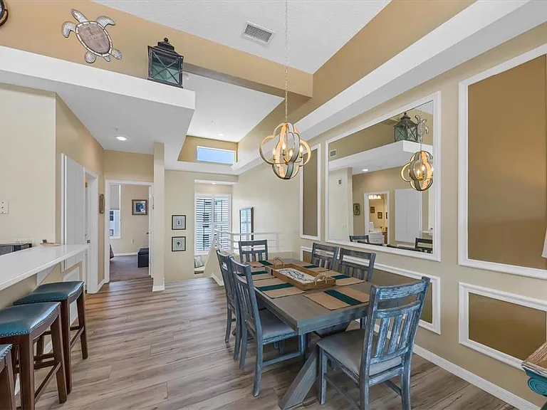 8272 Harborside Cir — Photo 11