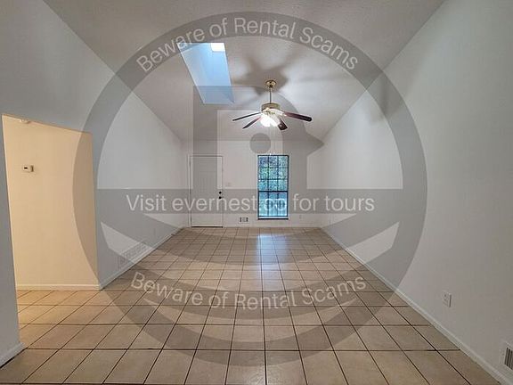 3rd image of 312 Hardwood Ln