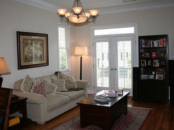 Family Room with Juliet balcony