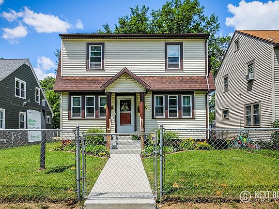2nd image of 1649 Godwin Ave SE