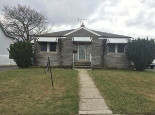 27 Westward Ho Dr, Northlake, IL 60164