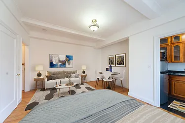 Rented by Platinum Properties