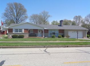 113 N Van Buren St, Huntingburg, IN 47542