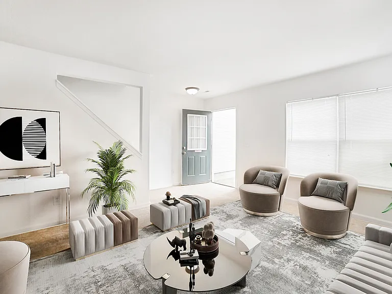 Sky Terrace Townhomes — Photo 14