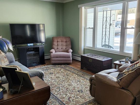 2nd image of 6140 Stewart Ct