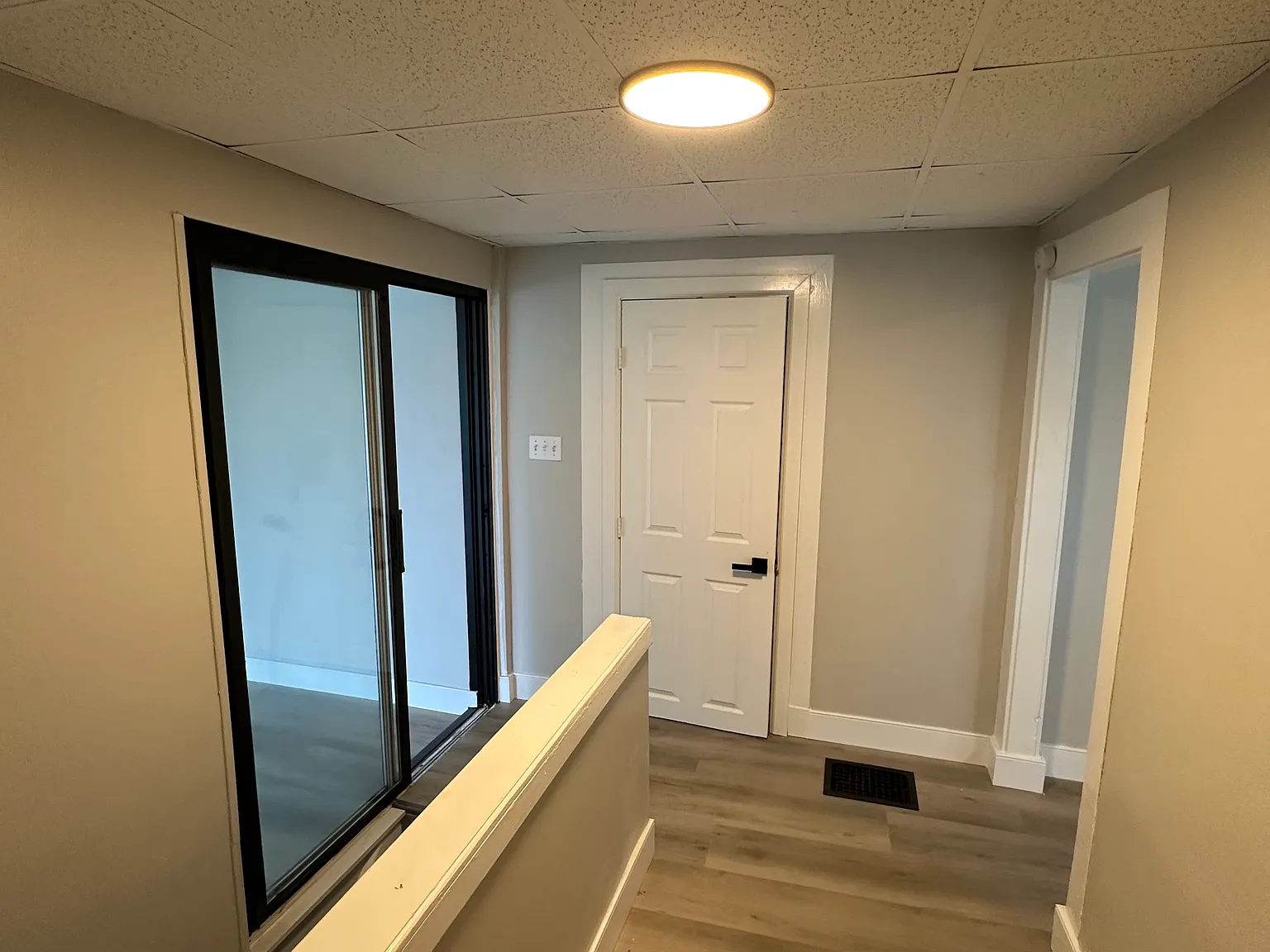 5 bed, 1600 sqft, $2,200 — Photo 4