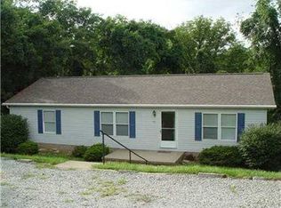 311 Roberts Rd, Pittsburgh, PA 15239