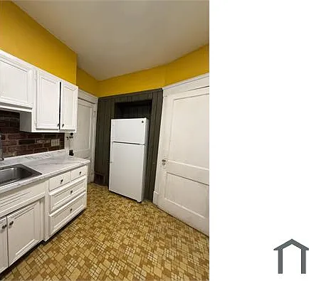 2 bed, 1100 sqft, $995 — Photo 2