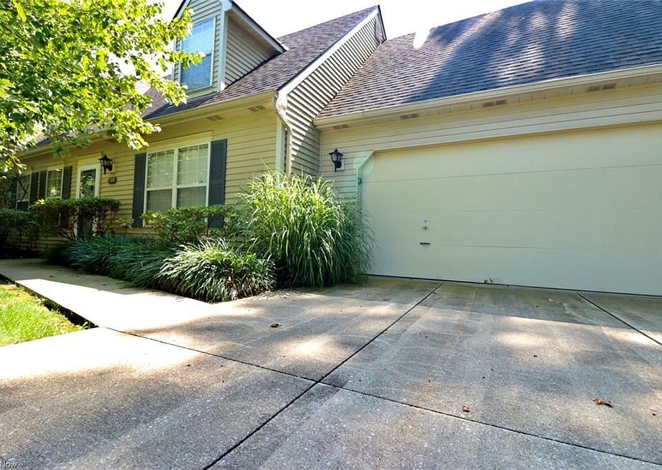 1st image of 100 Marwyck Place Ln