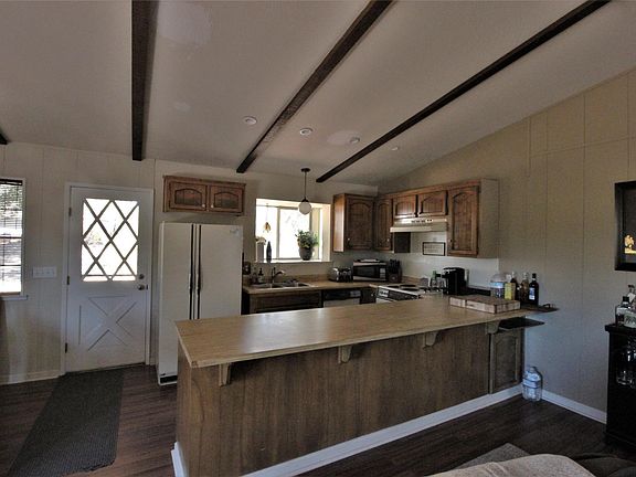 4th image of 12880 Green Valley Cir #402