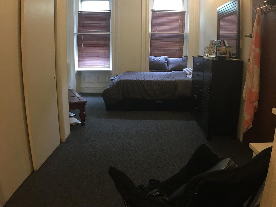 1st image of 2018 Wallace St #1