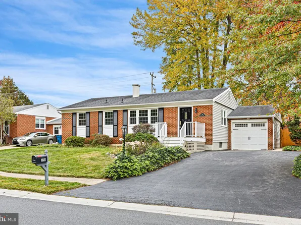 378 Hobart Dr, Newark, DE 19713