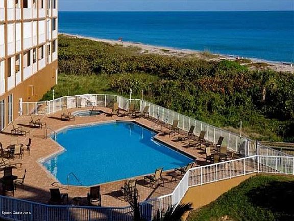3rd image of 4160 N Highway A1a Hwy Unit 405