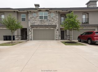 3309 Papa Bear Dr, College Station, TX 77845