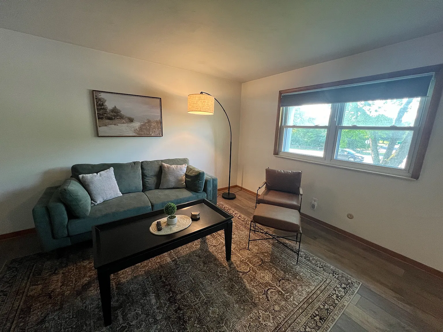 2 bed, 800 sqft, $1,400 — Photo 1