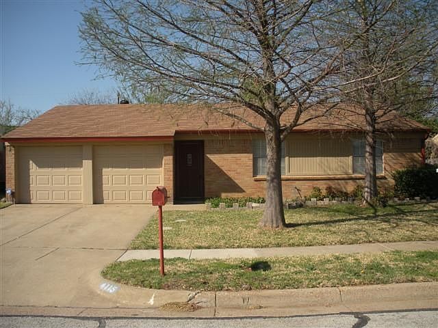 1st image of 4115 Bradley Ln