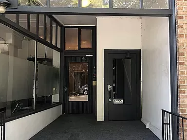 220 N I St — Photo 3