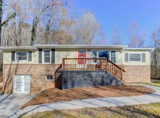 1210 Foust Carney Rd, Powell, TN 37849