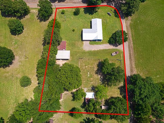 2nd image of 750 County Road 4242