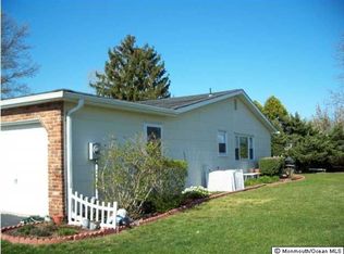 7 Thomas Ct, Brick, NJ 08724