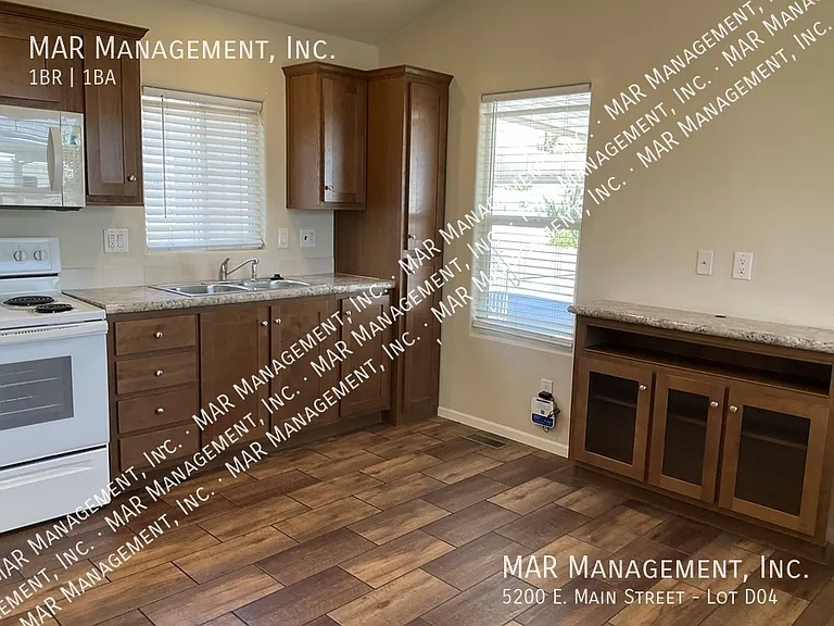 5200 E Main St #D04 — Photo 5