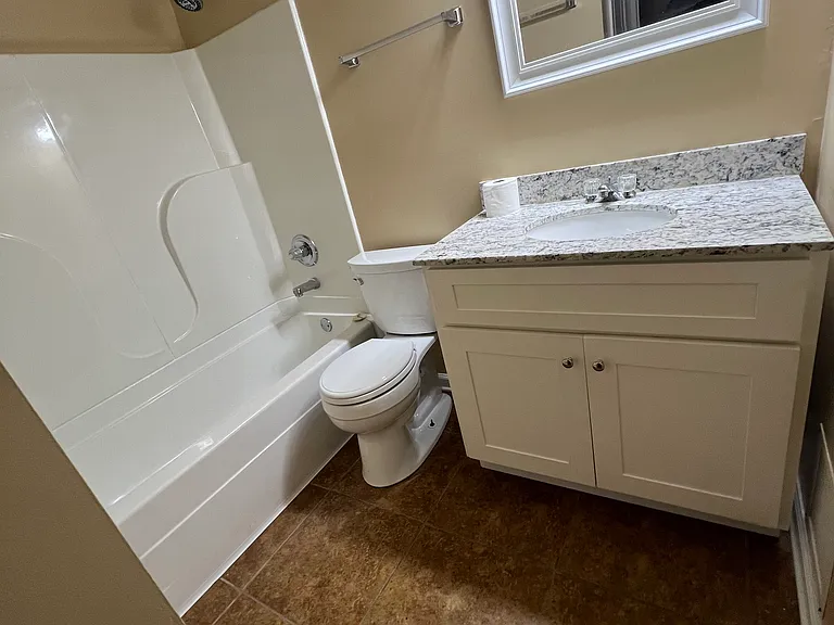 7619 Downman Rd — Photo 15