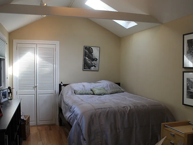 Detached bonus room